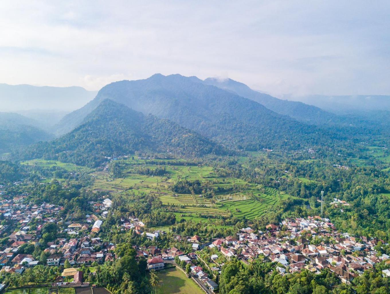 Pemandangan Desa Cane Uken 1