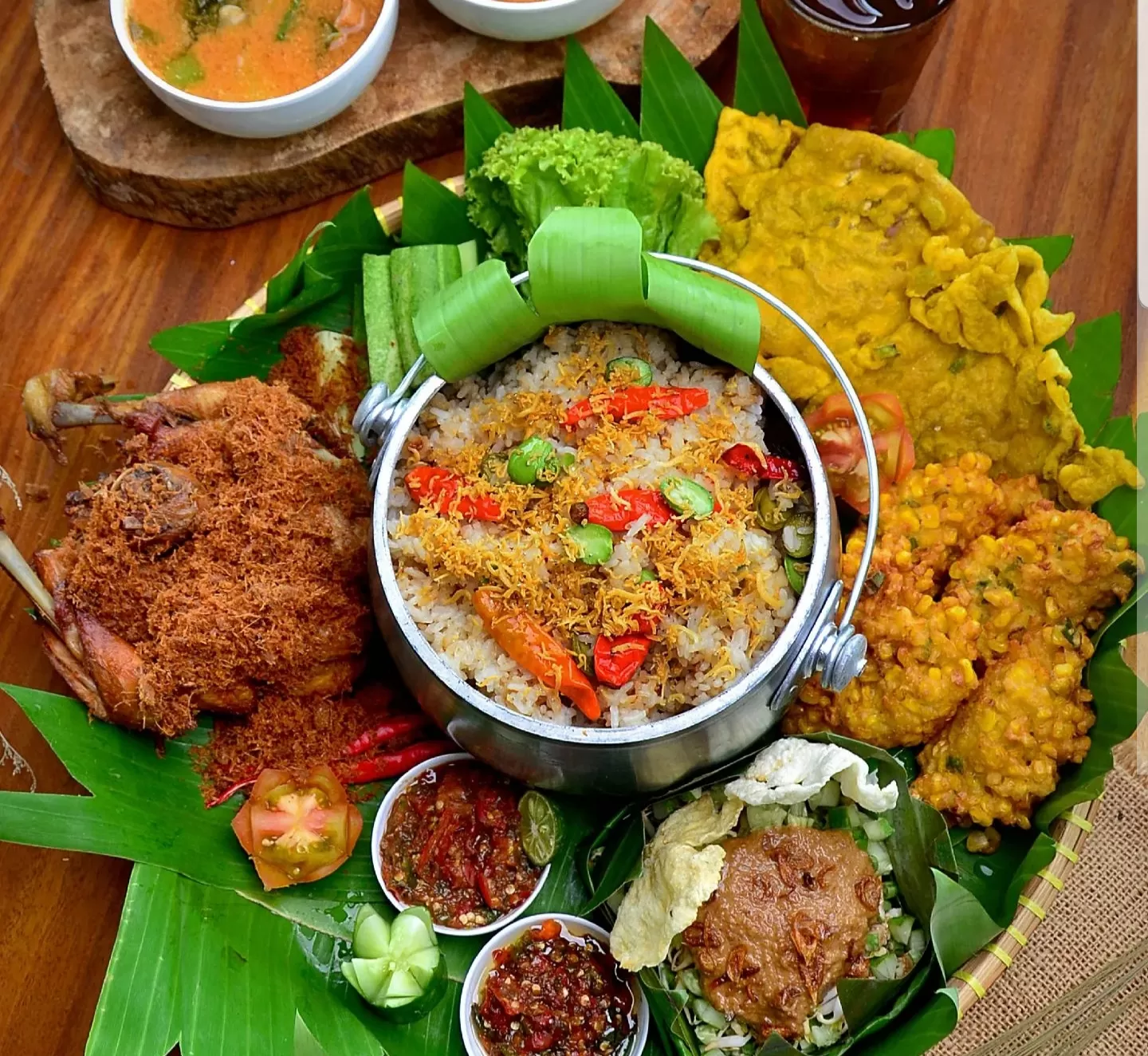 Warung Nasi Liwet Khas Cane Uken